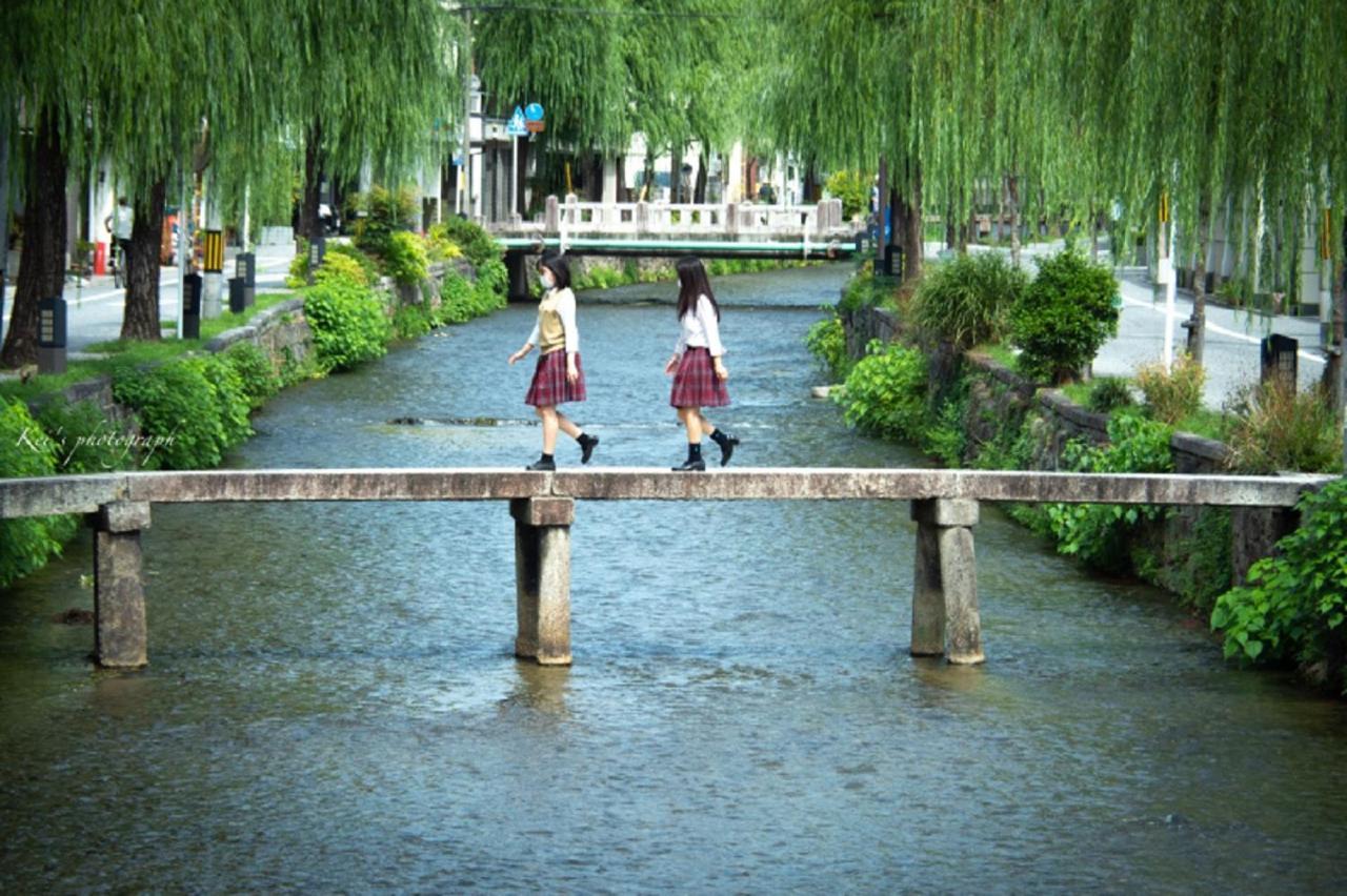 鴨川 栄の屋 Kamo River Machiya Halo House كيوتو المظهر الخارجي الصورة